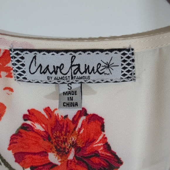 Crave Fame Almost Famous Flower Blouse Cream/Red/Orange Size Small - Picture 4 of 8